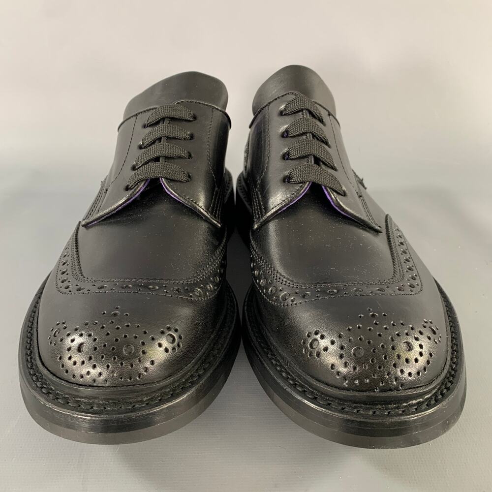 BURBERRY Size 8 Black Perforated Leather Lace Up Lace Up Shoes - Picture 4 of 7